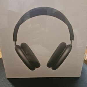 Black Over-Ear Headphones